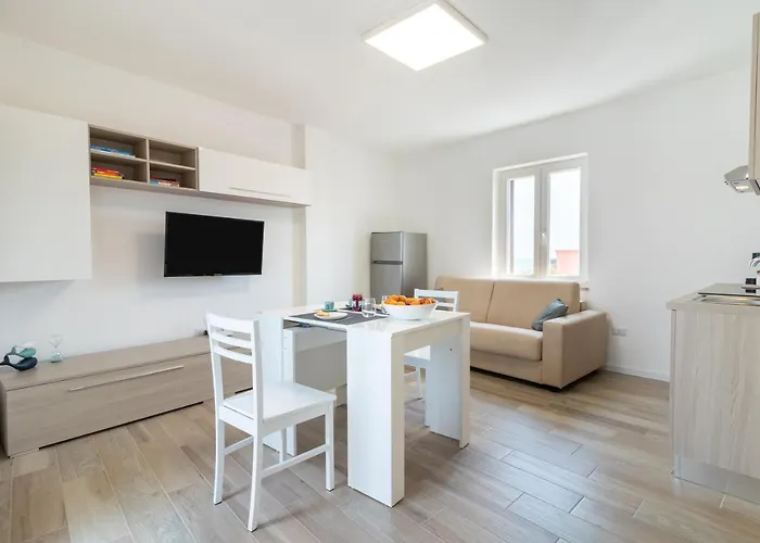 N12 - Luxury * Bari